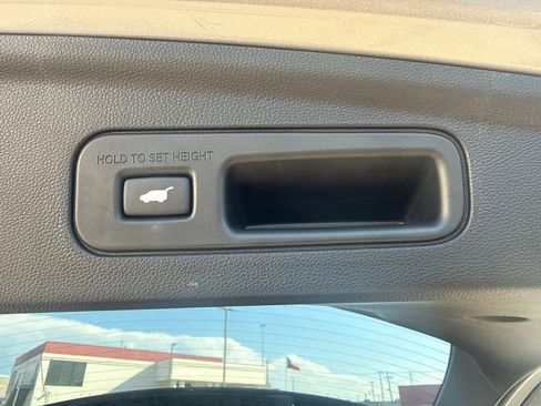 Used 2023 Acura MDX FWD w/ Technology Package image 32