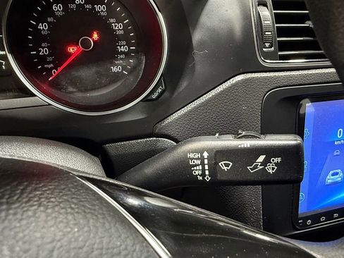 Used 2015 Volkswagen Jetta S image 31