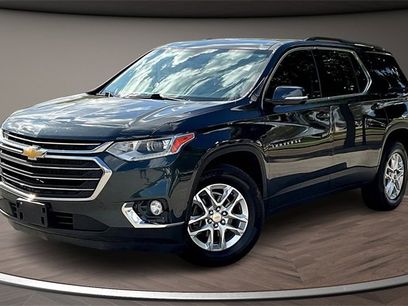 Used 2020 Chevrolet Traverse LT