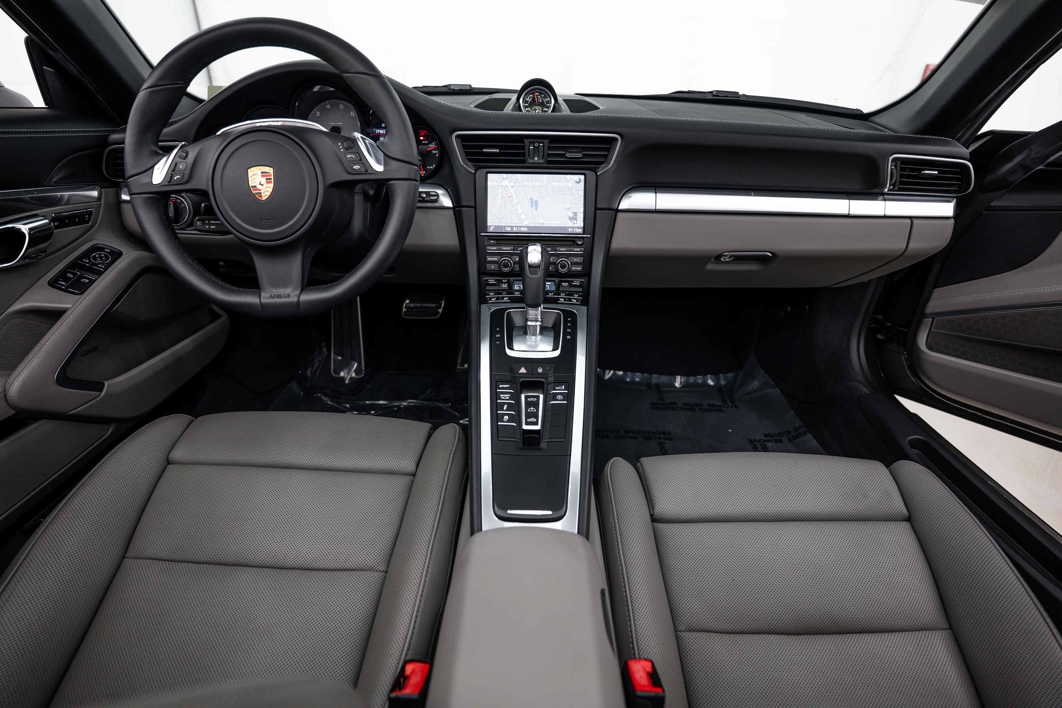Used 2013 Porsche 911 Carrera 4S AWD/4WD image 13