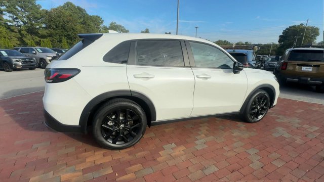 Certified 2024 Honda HR-V Sport image 3