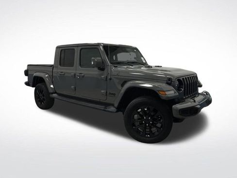 Used 2022 Jeep Gladiator Overland image 43