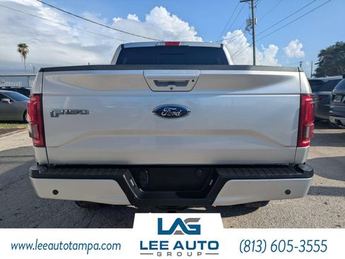 Used 2017 Ford F150 Lariat w/ Equipment Group 502A Luxury AWD/4WD image 4
