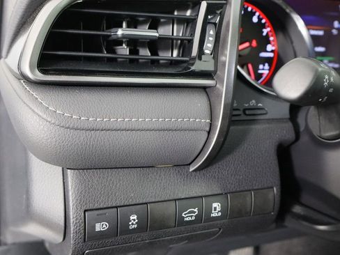 Used 2019 Toyota Camry XSE image 21