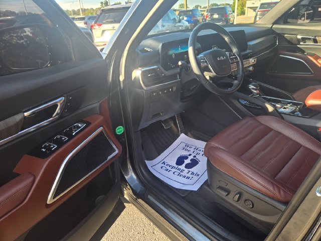 Used 2024 Kia Telluride SX Prestige AWD/4WD image 4