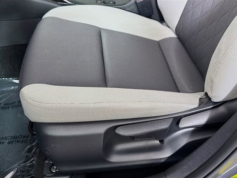 Certified 2025 Toyota Corolla LE FWD image 15