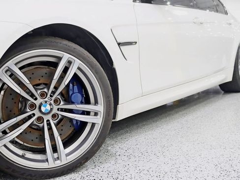 Used 2016 BMW M3 RWD image 4