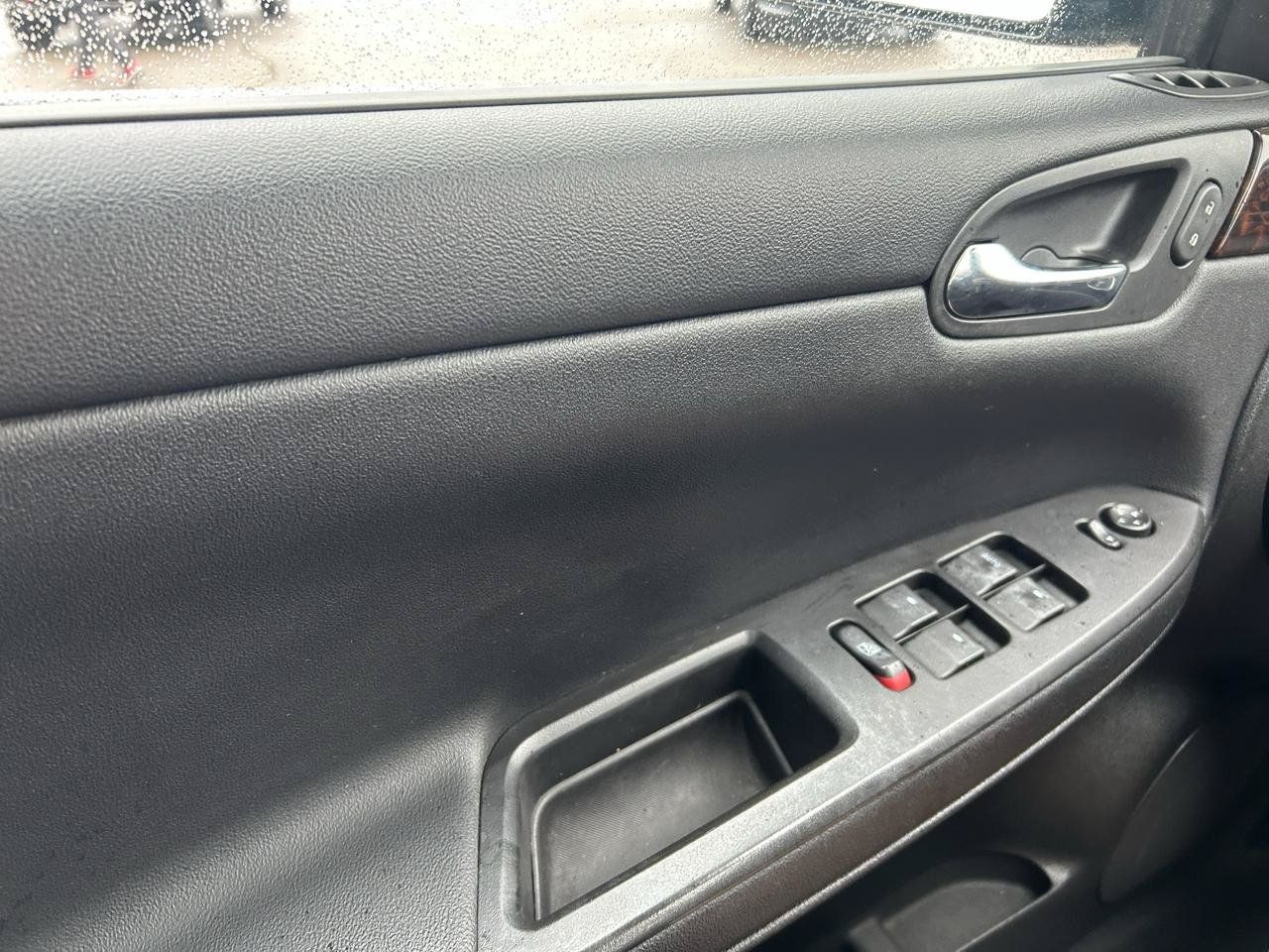 Used 2013 Chevrolet Impala LT FWD image 25