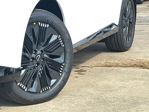 New 2026 Nissan Murano Platinum w/ Cargo Package image 3