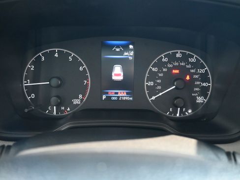 Used 2024 Toyota Corolla Cross L FWD image 20