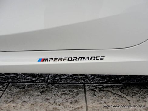 Used 2023 BMW 330i Sedan w/ M Sport Package RWD image 4