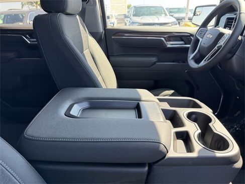 New 2025 Chevrolet Silverado 1500 LT w/ Convenience Package II image 7