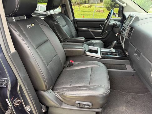 Used 2015 Nissan Titan PRO-4X w/ Pro-4x Luxury Package AWD/4WD image 19