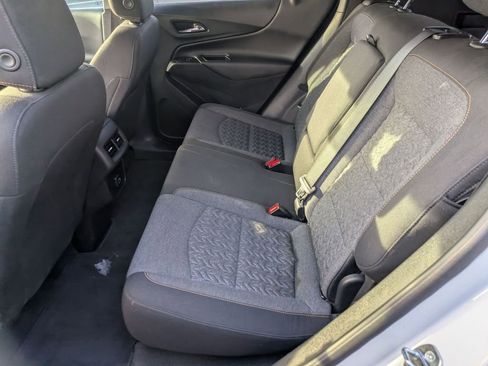 Used 2022 Chevrolet Equinox LT image 25