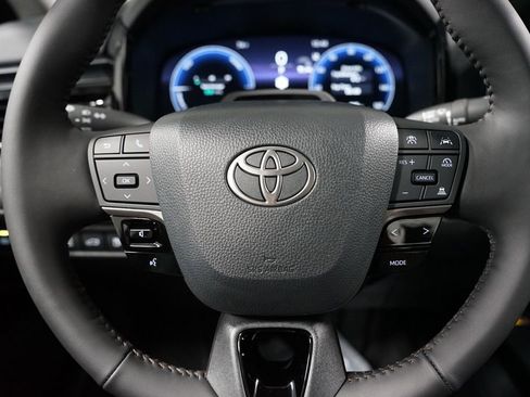 New 2026 Toyota Camry XLE AWD/4WD image 12