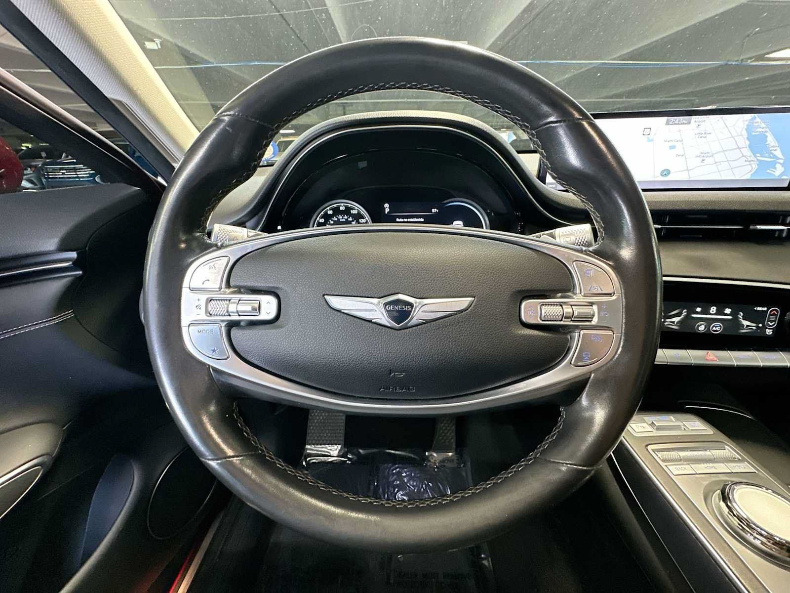 Used 2024 Genesis GV70 2.5T w/ Select Package AWD/4WD image 15