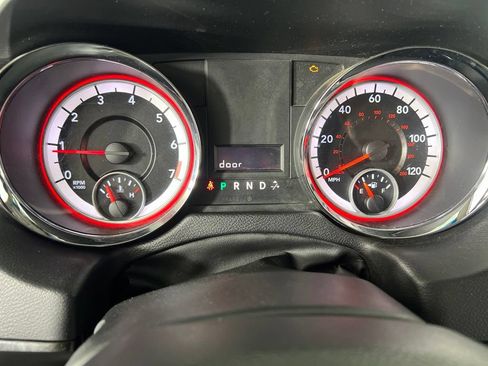 Used 2014 Dodge Grand Caravan SE w/ Quick Order Package 29E SE FWD image 20