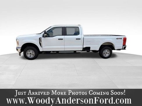 Used 2024 Ford F250 XL w/ XL Driver Assist Package AWD/4WD image 3