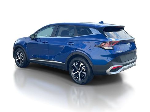 Used 2025 Kia Sportage EX FWD image 4