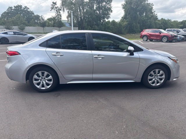 Used 2024 Toyota Corolla LE FWD image 4