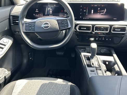 New 2026 Nissan Sentra SV w/ Floor Mat Package FWD image 20