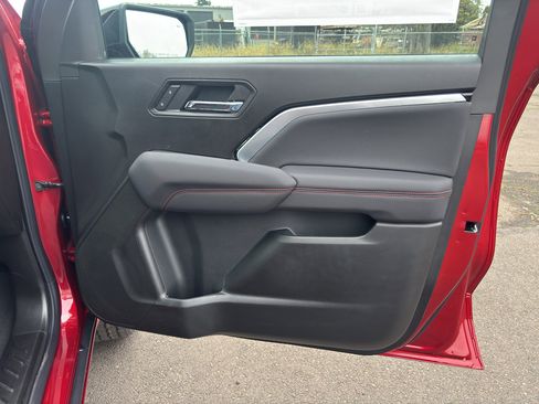 New 2026 Chevrolet Colorado Z71 image 18