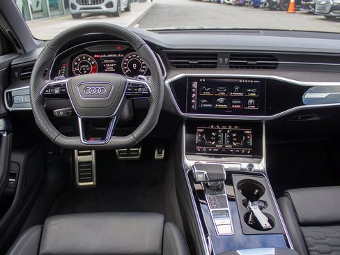 Used 2025 Audi RS 6 performance image 13