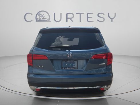 Used 2016 Honda Pilot Touring image 4