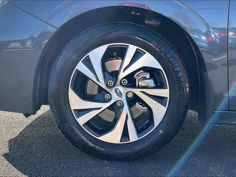Certified 2025 Subaru Legacy Premium image 9