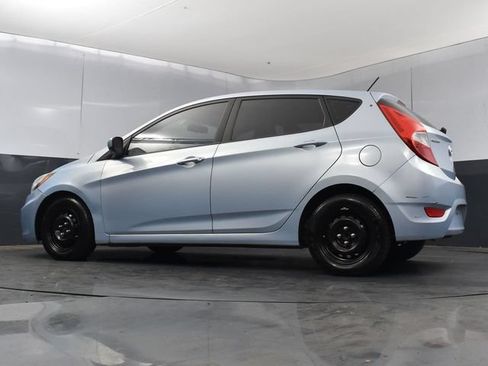Used 2012 Hyundai Accent GS FWD image 20