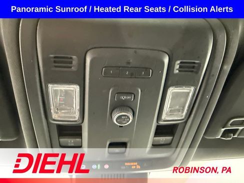 Used 2023 Chevrolet Tahoe Z71 AWD/4WD image 36
