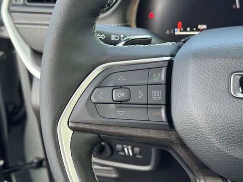 New 2026 Jeep Grand Cherokee L Limited AWD/4WD image 22