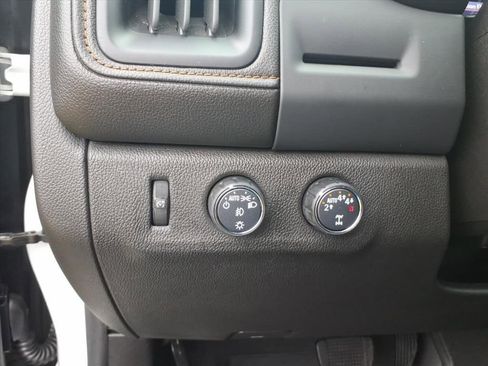 Used 2021 GMC Canyon AT4 image 23