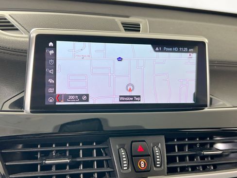 Used 2022 BMW X1 xDrive28i w/ Premium Package image 13