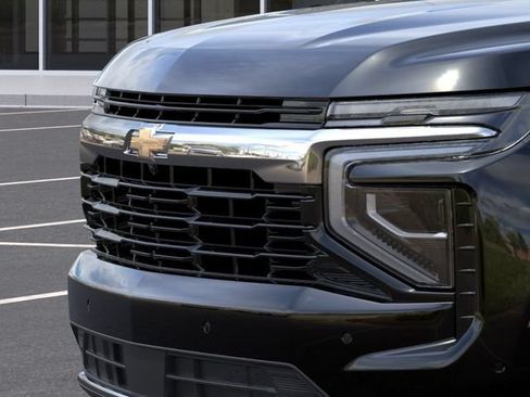 New 2026 Chevrolet Suburban LS AWD/4WD image 13