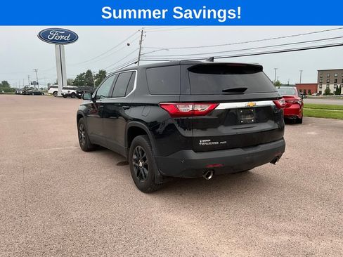 Used 2019 Chevrolet Traverse LS AWD/4WD image 5