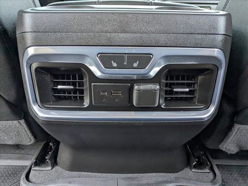 Used 2022 Chevrolet Silverado 2500 LTZ w/ LTZ Plus Package AWD/4WD image 17