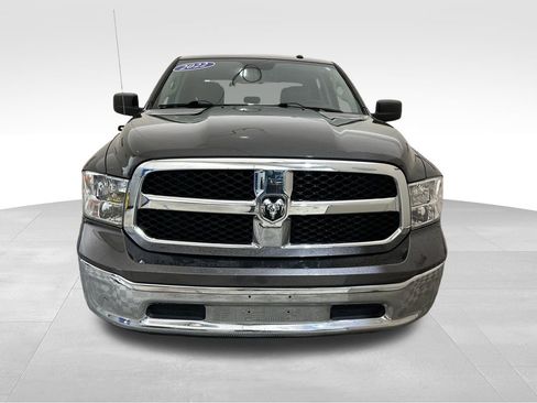 Used 2022 RAM 1500 Classic SLT AWD/4WD image 10