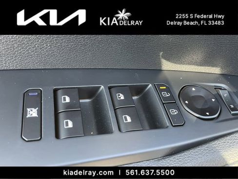 New 2026 Kia Sportage S image 16