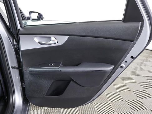 Used 2023 Kia Forte LXS image 23