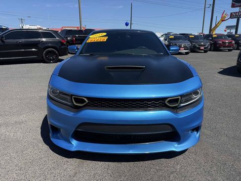 Used 2016 Dodge Charger R/T Scat Pack w/ Technology Group RWD image 2