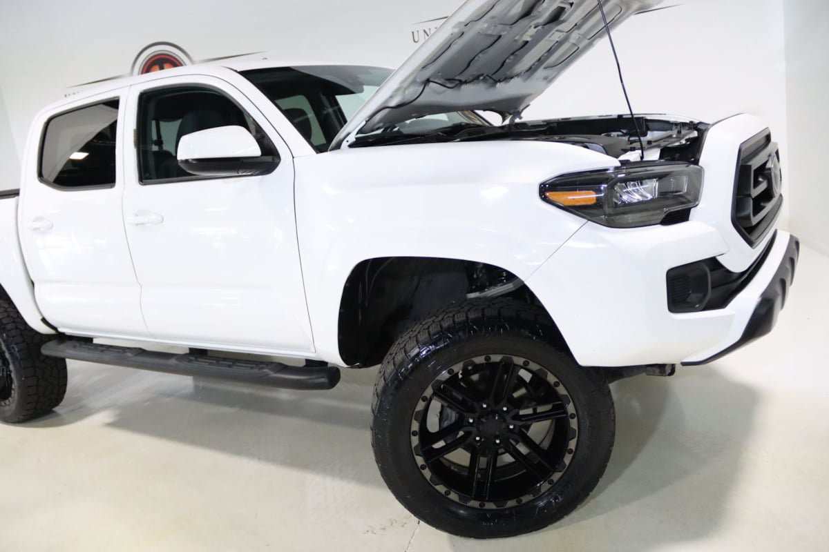 Used 2020 Toyota Tacoma SR AWD/4WD image 62