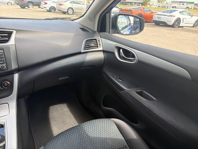 Used 2015 Nissan Sentra SR w/ Navigation Package FWD image 17