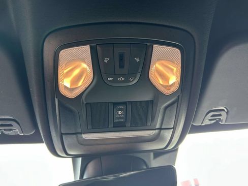 Used 2023 RAM 1500 Tradesman AWD/4WD image 32