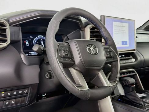 New 2026 Toyota Sequoia Platinum w/ TRD Off-Road Package AWD/4WD image 32