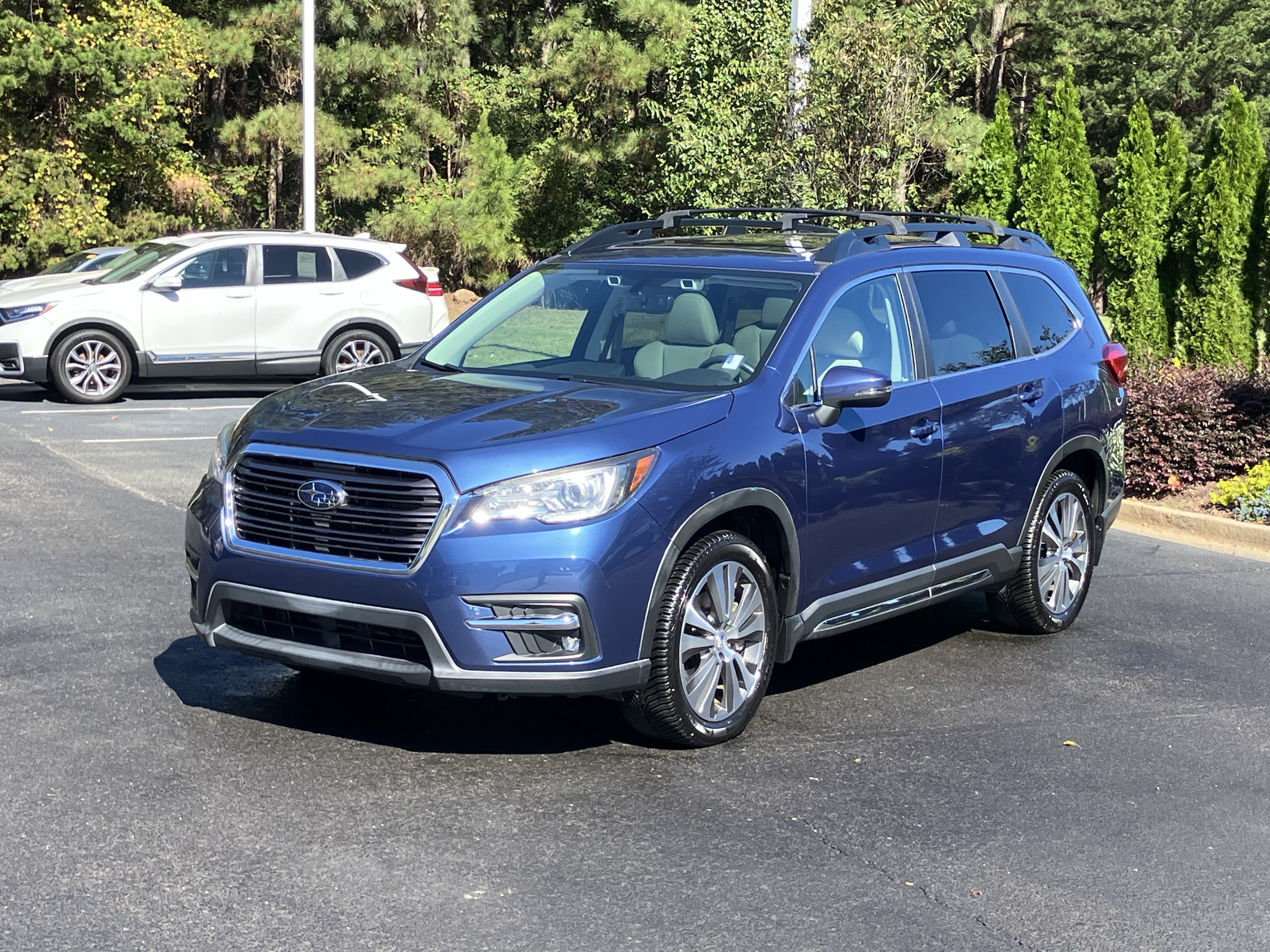 Used 2020 Subaru Ascent Limited w/ Technology Package AWD/4WD image 6