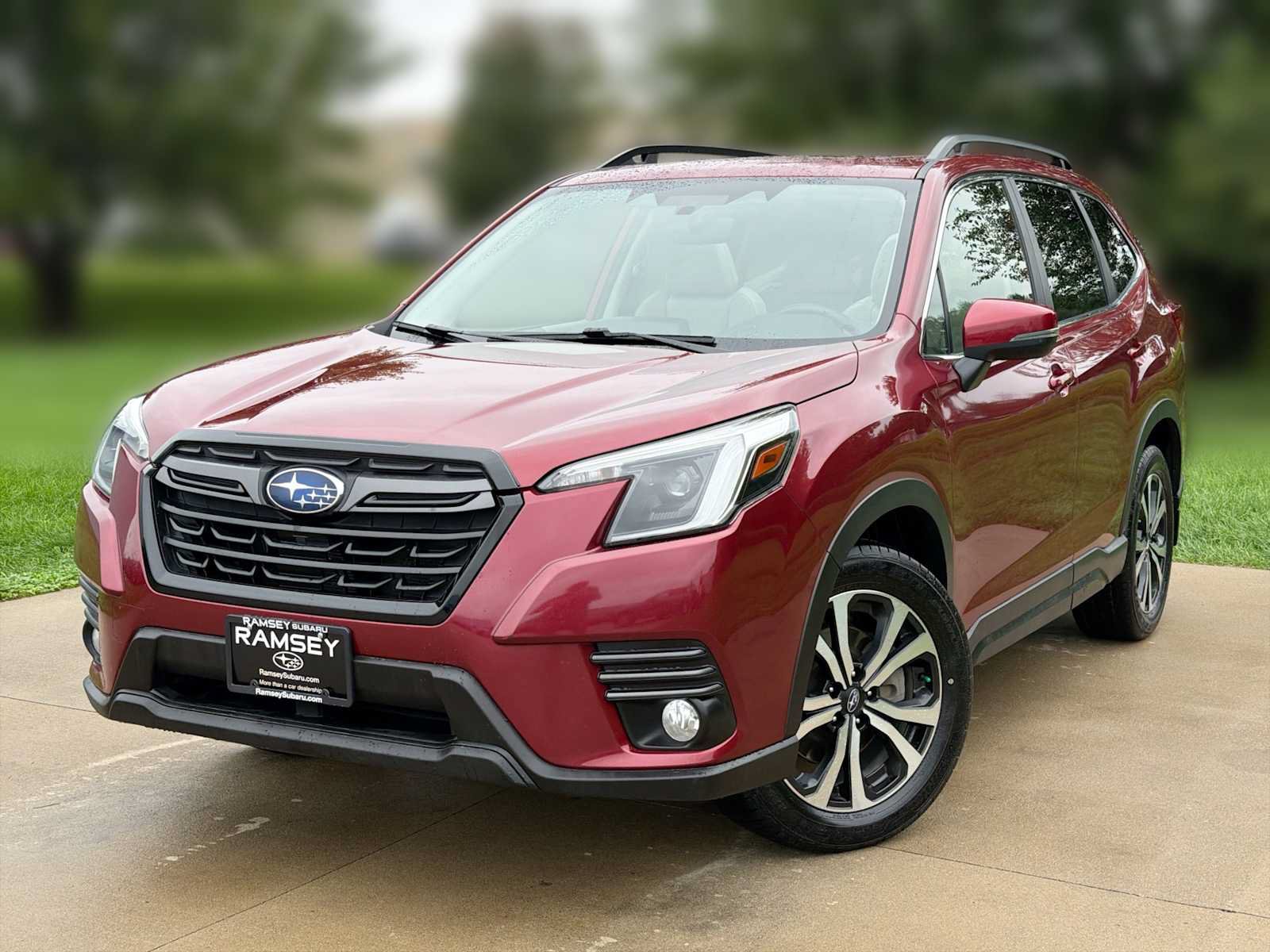 Certified 2023 Subaru Forester Limited AWD/4WD image 1