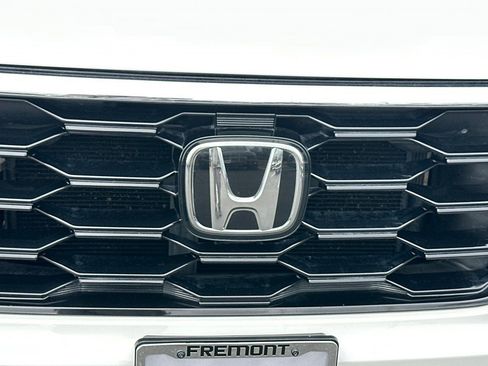 Used 2024 Honda Pilot Touring image 47