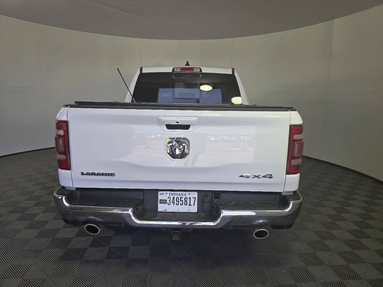 Used 2023 RAM 1500 Laramie AWD/4WD image 8