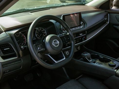 Used 2021 Nissan Rogue S AWD/4WD image 10